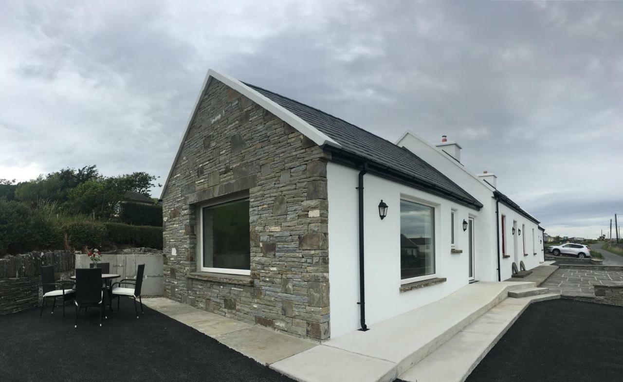 Conway'S Cottage With Sea View Nestling By Cliffs-Of-Moher Liscannor Buitenkant foto